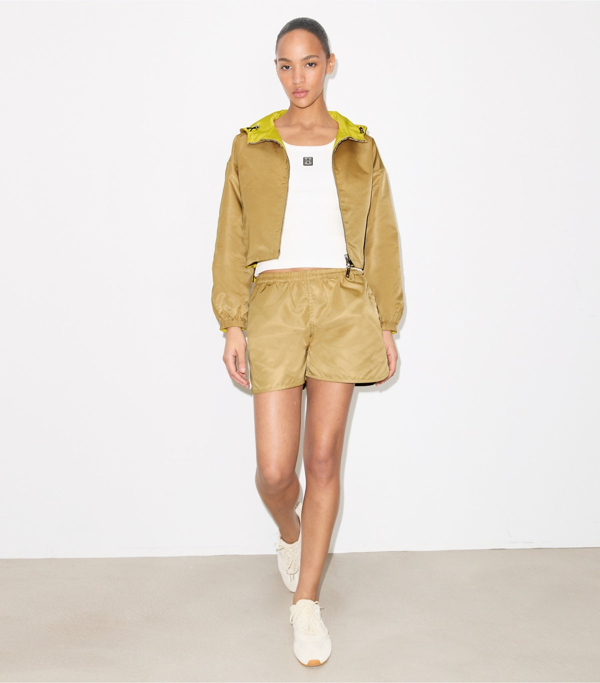 Tory Burch Latest - Reversible Cropped Nylon Jacket - Green / Lemon