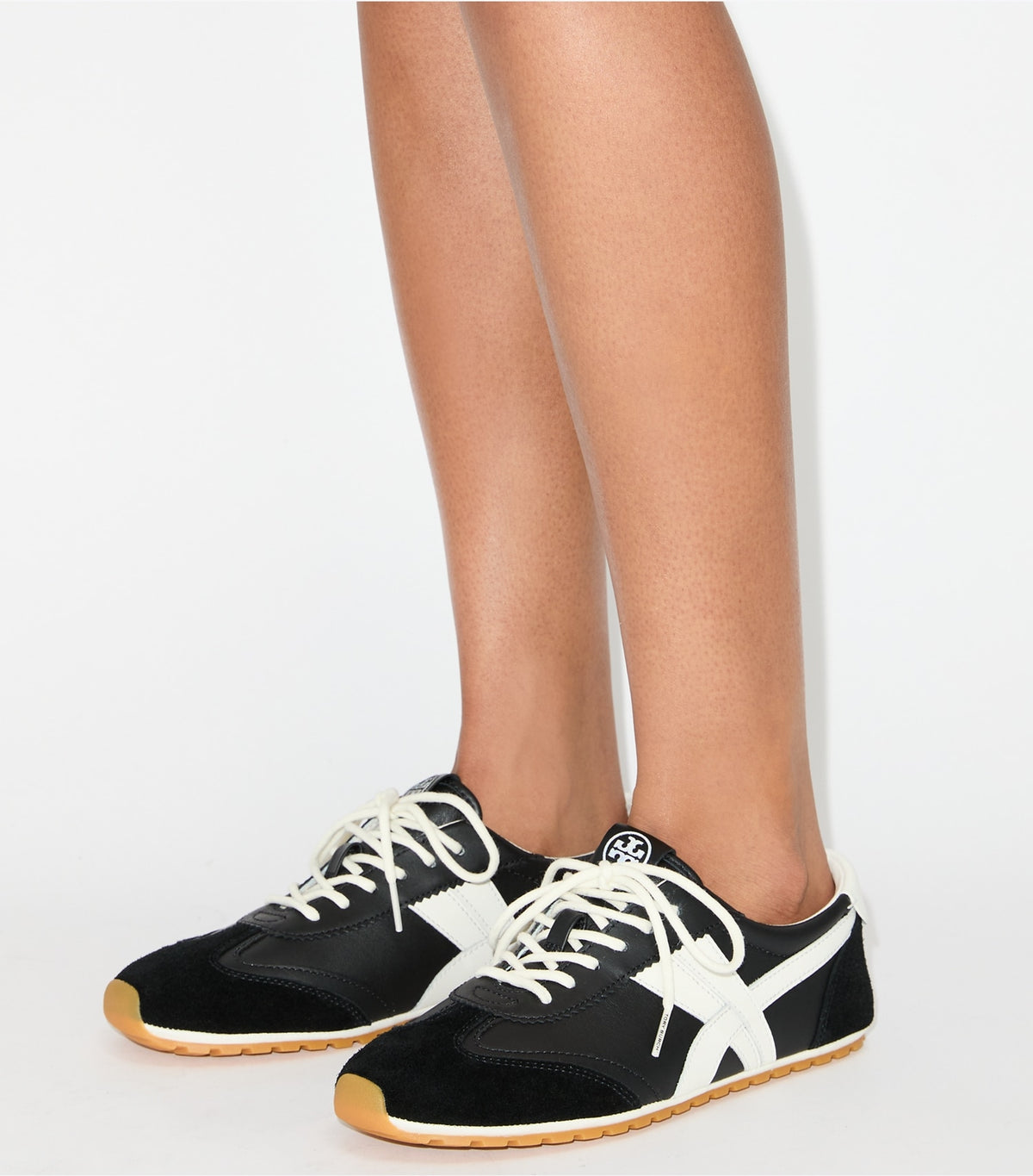 Tory Burch Smart Buy - Hank Field Sneaker - Black / Cream / Black