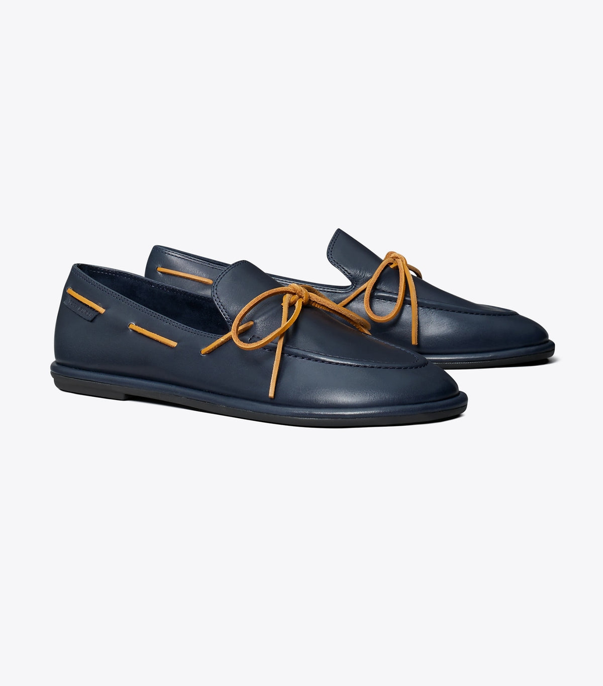 Tory Burch Value - The Boaty - New Navy / Tan