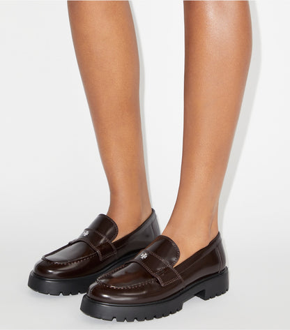 Tory Burch Latest - Classic Lug Loafer - Cocoa