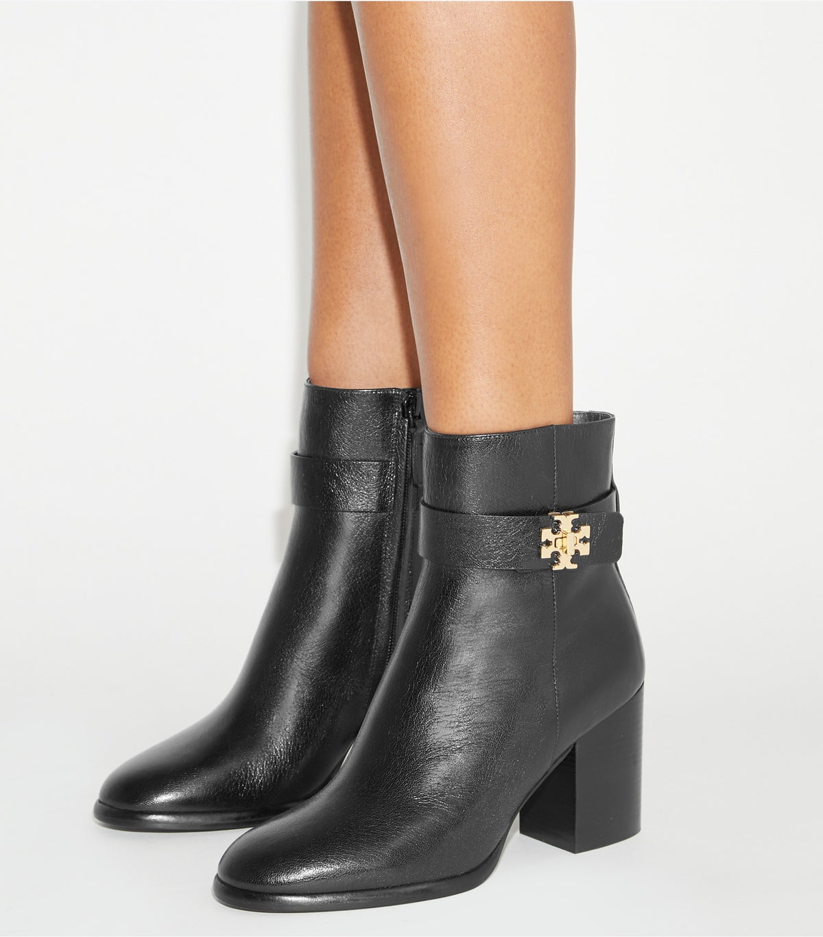 Tory Burch Signature - Turnlock Heeled Ankle Boot - Perfect Black