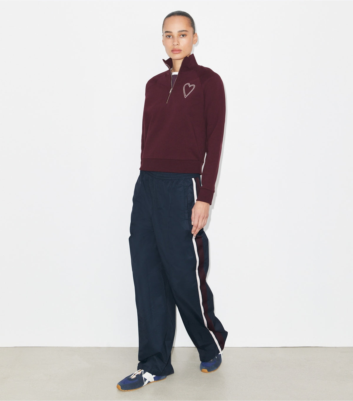 Tory Burch Best Price - Pick Stitch Heart French Terry Sweatshirt - Dark Merlot